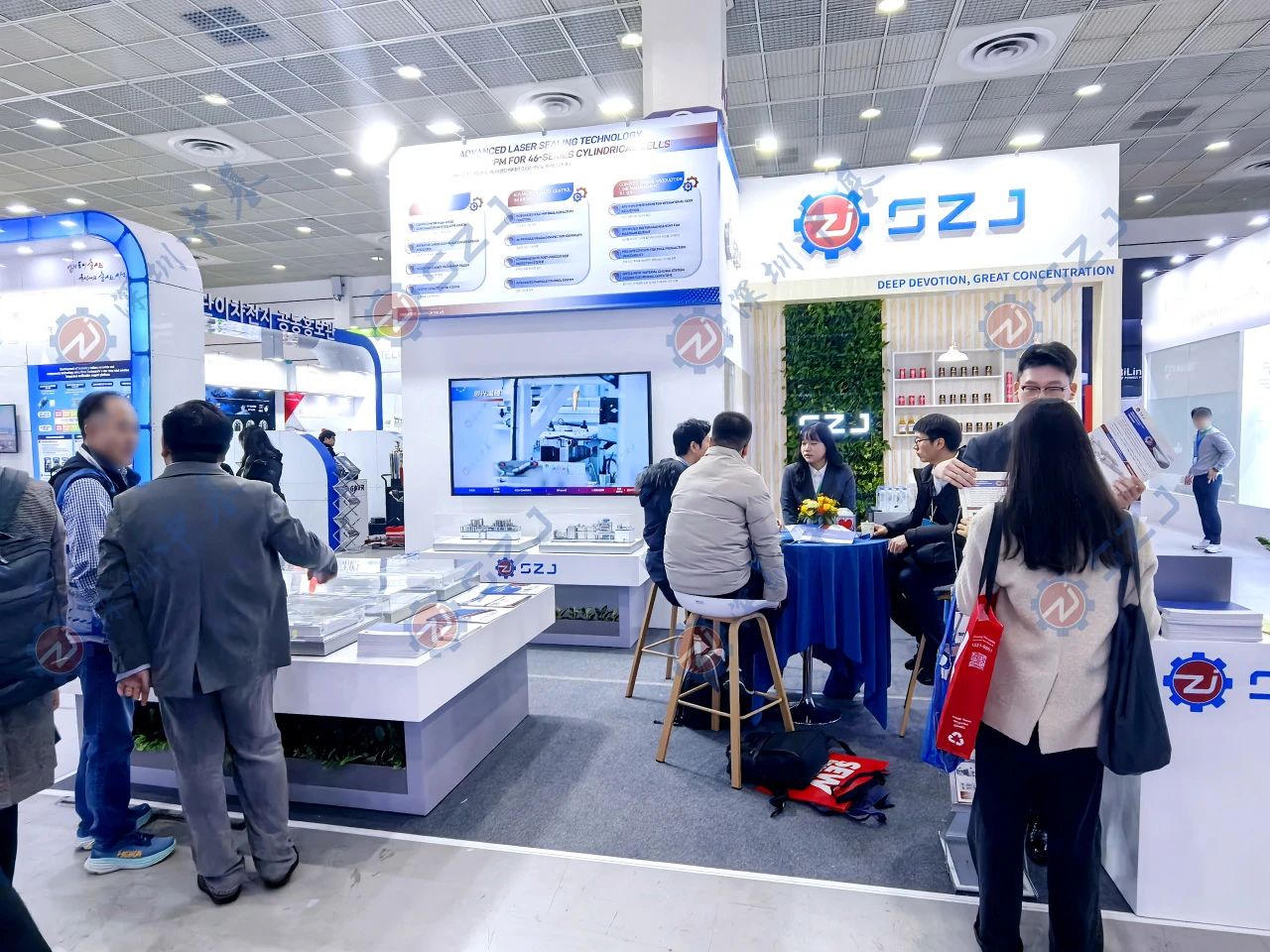 46系圓柱高速激光封口技術(shù)領(lǐng)跑，深圳中基閃耀2025 InterBattery